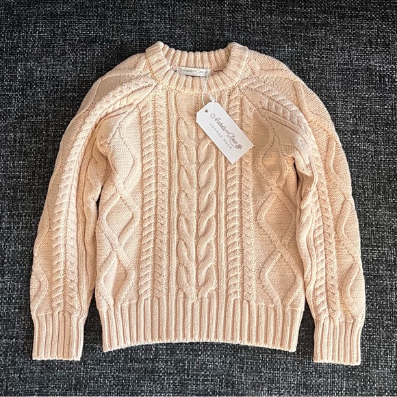 NWT Arabella and Rose Knit Sweater Size 2 - Picture 1 of 5